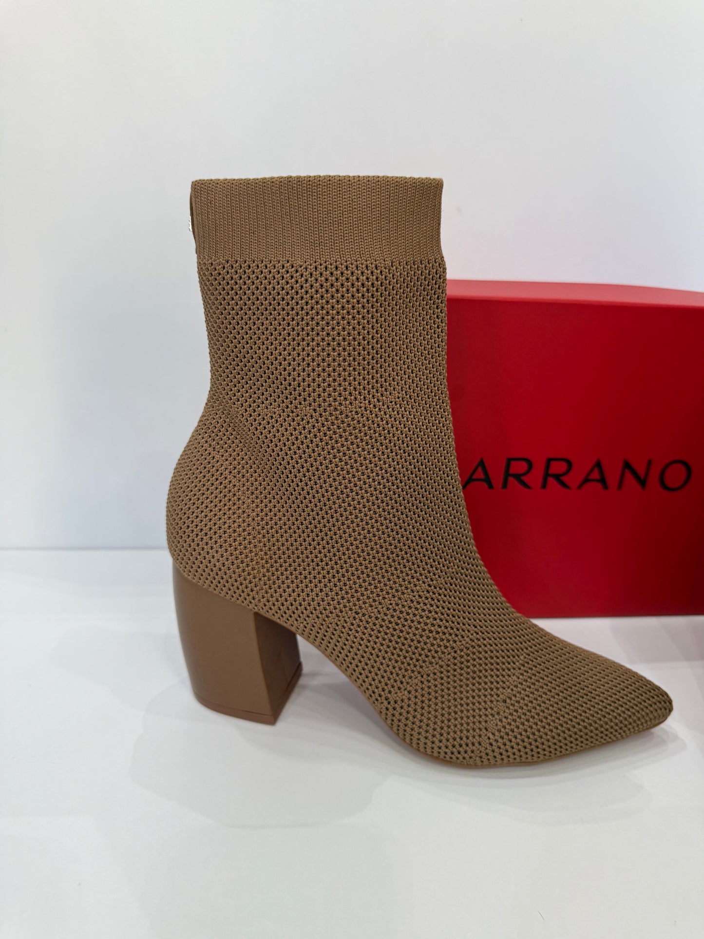 Bota Meia Salto Bloco Knit Marrom Honey - Carrano