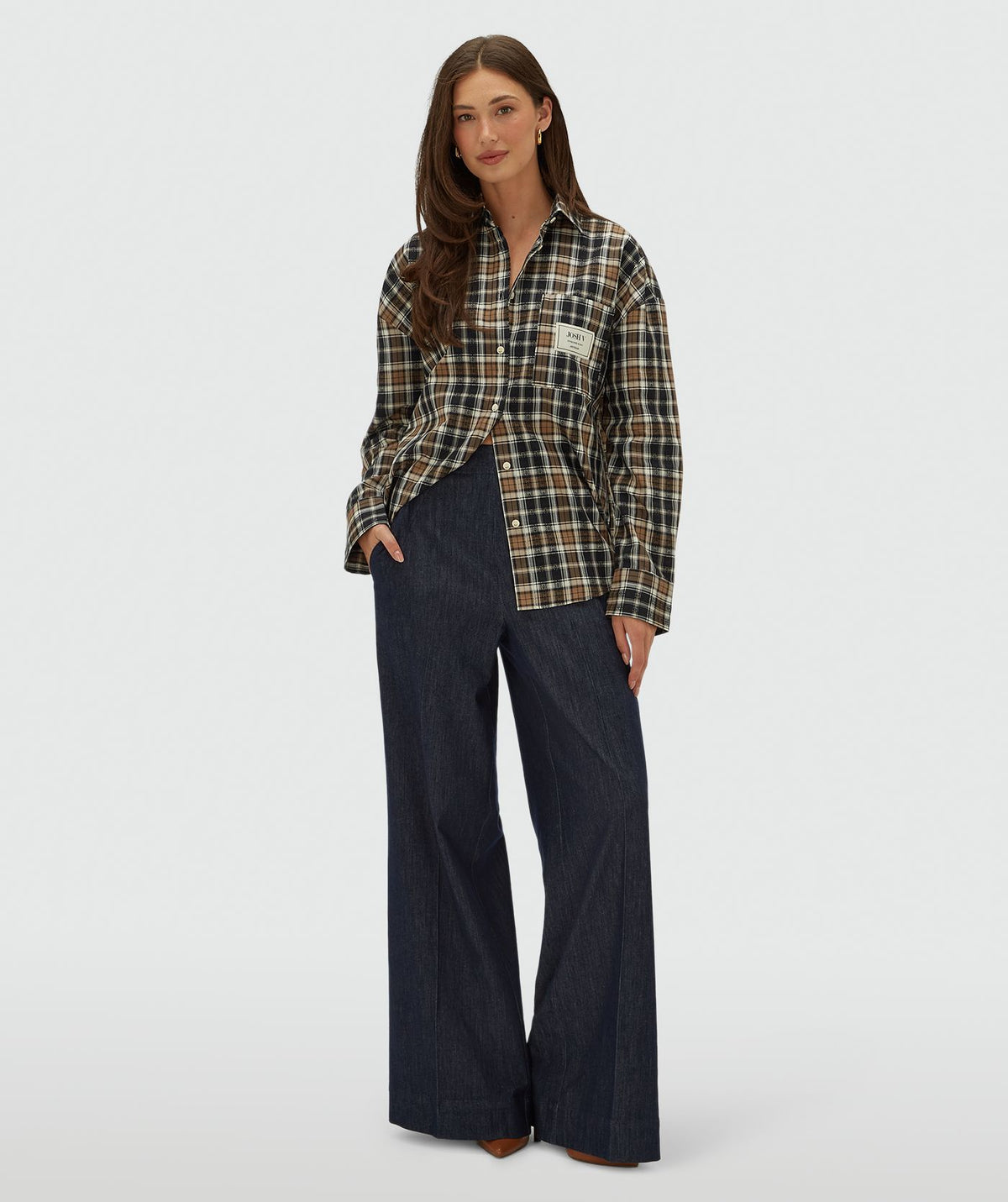 Camisa Oversized Bellis aos Quadrados – Josh V