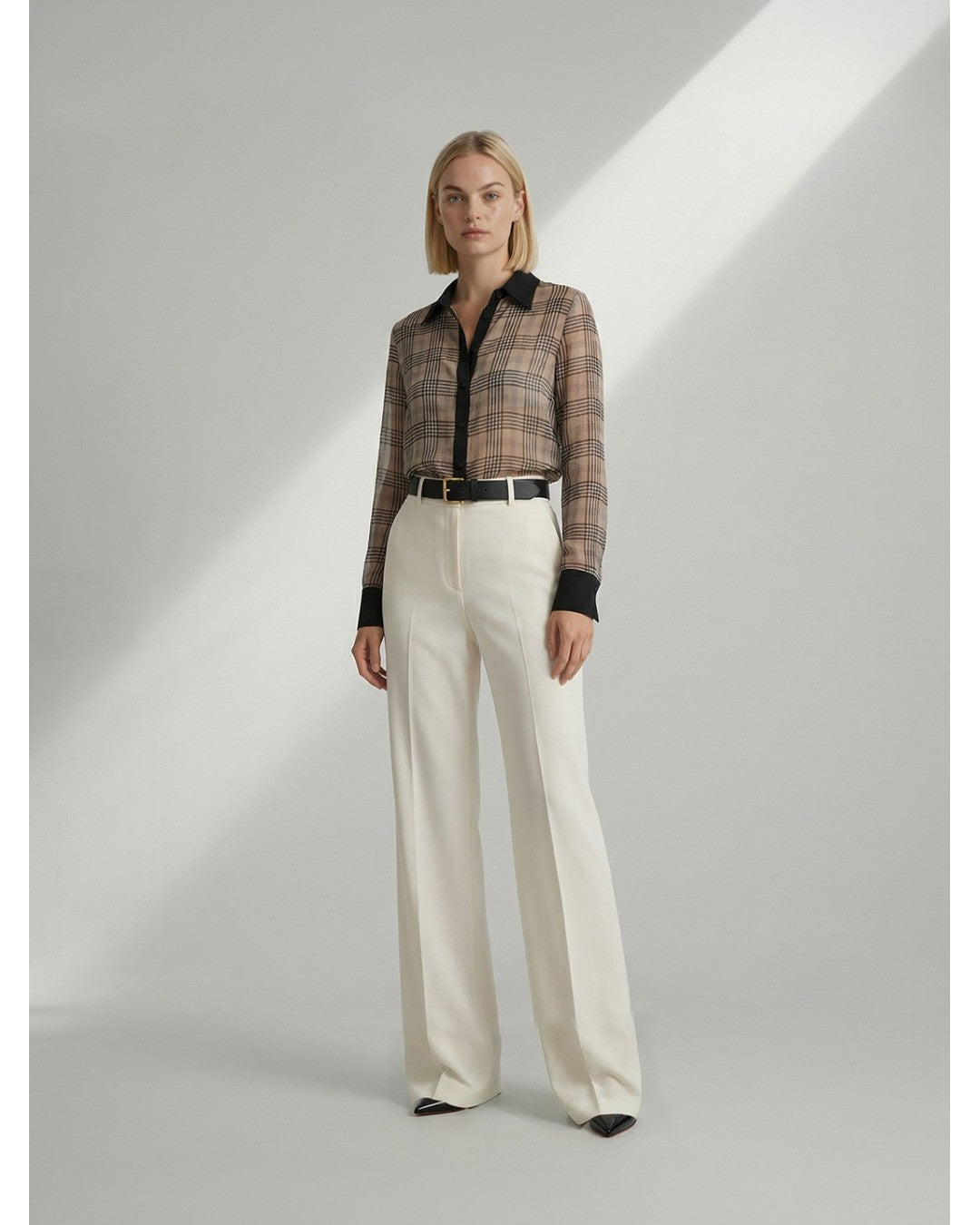 Calça Wide Leg com Prega e Cinto – Scripta — fotografia 6