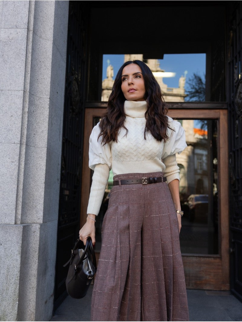 Camisola de Malha com Gola Alta e Mangas Abalonadas – Scripta