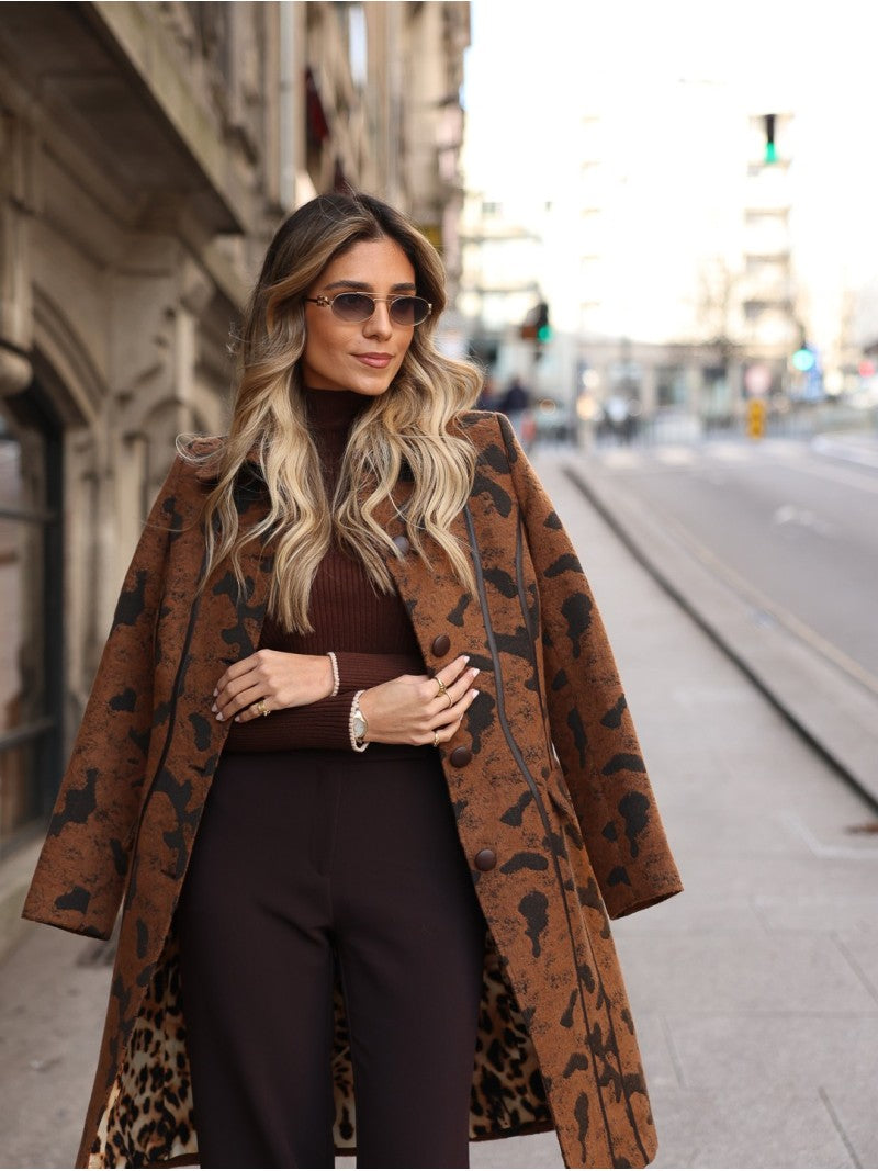 Casaco Comprido com Gola De Aba – Scripta