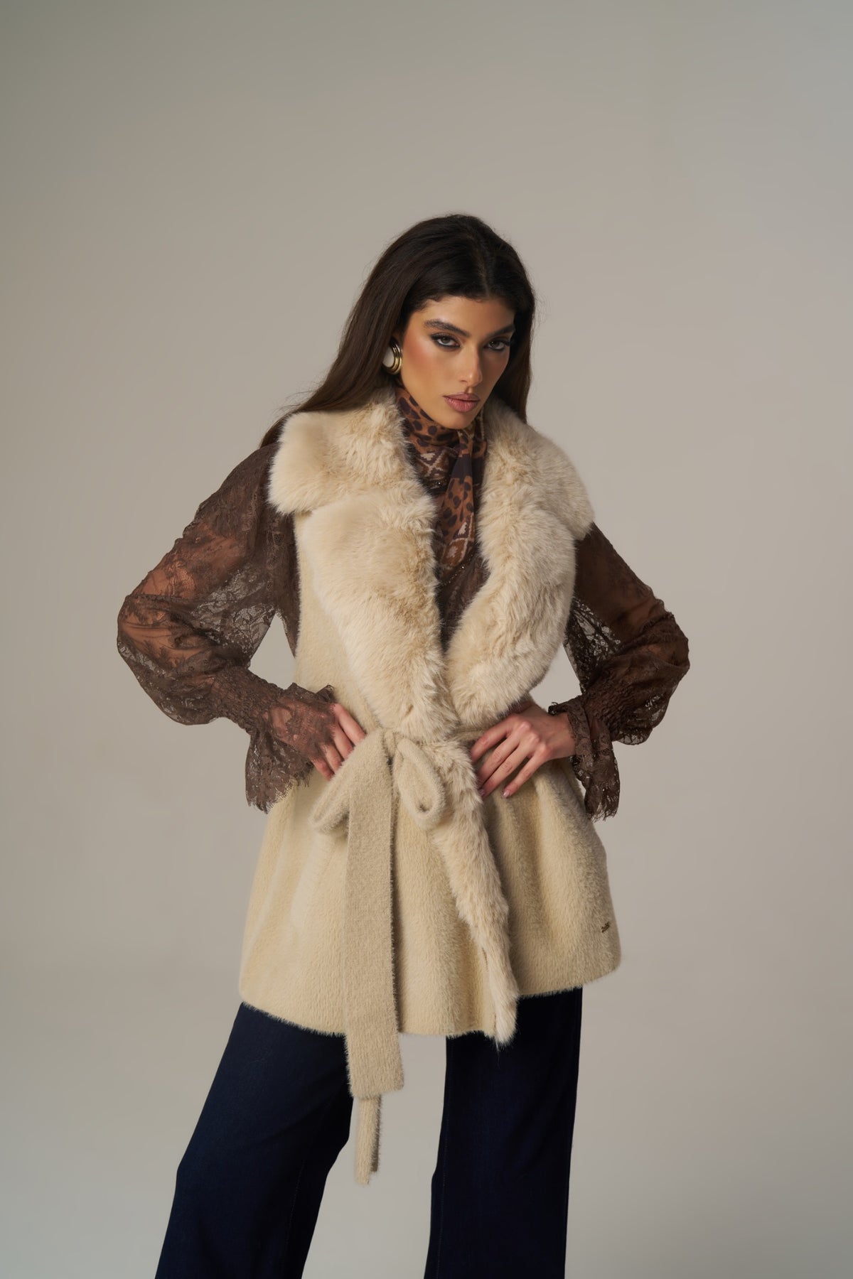 Colete de Malha com Ecofur – Pho Firenze