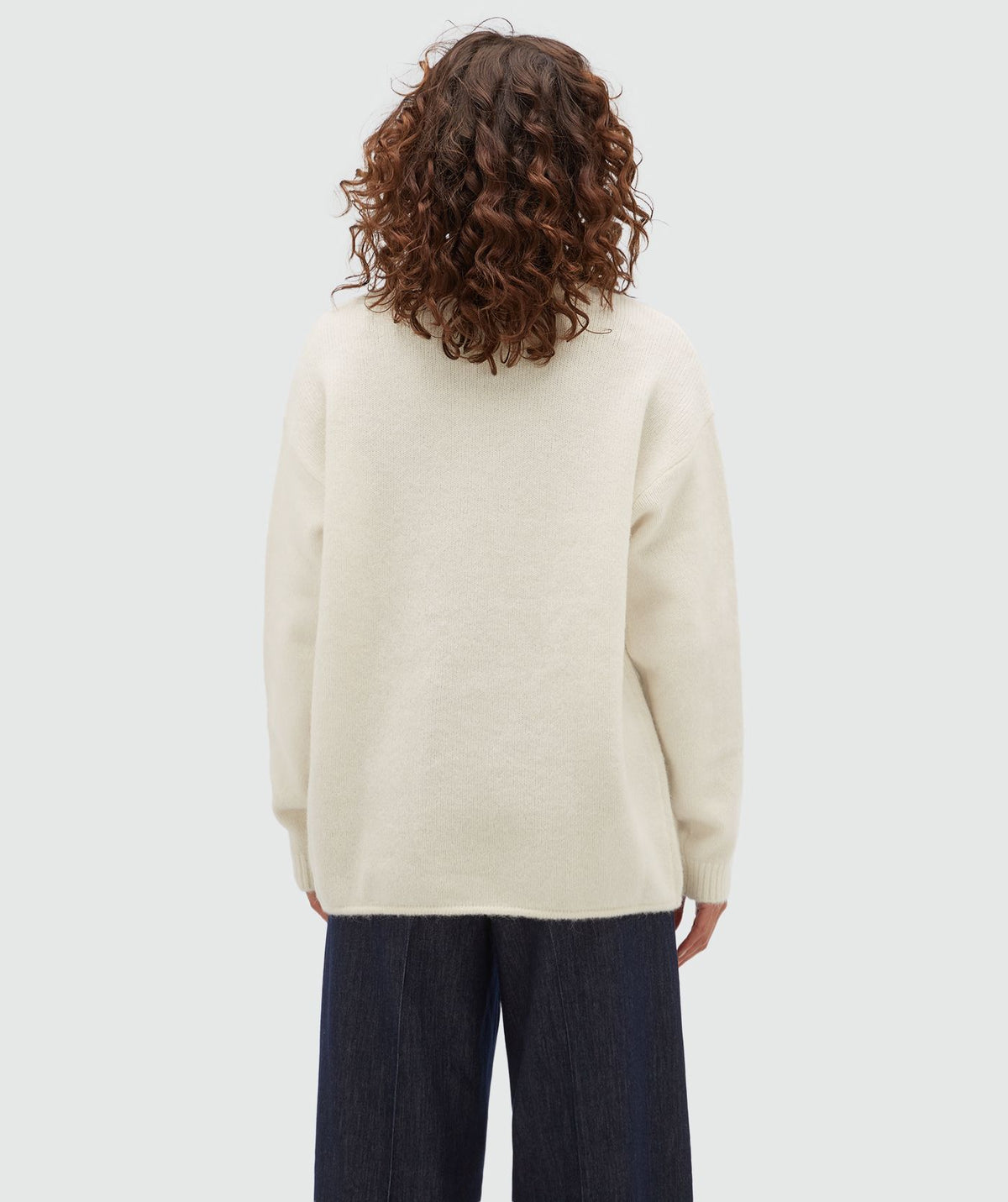 Camisola Oversized Elina em Mistura de Lã – Josh V — fotografia 3