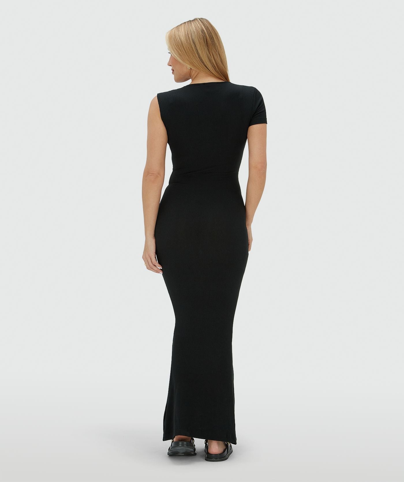 Vestido Fayla Black – Josh V