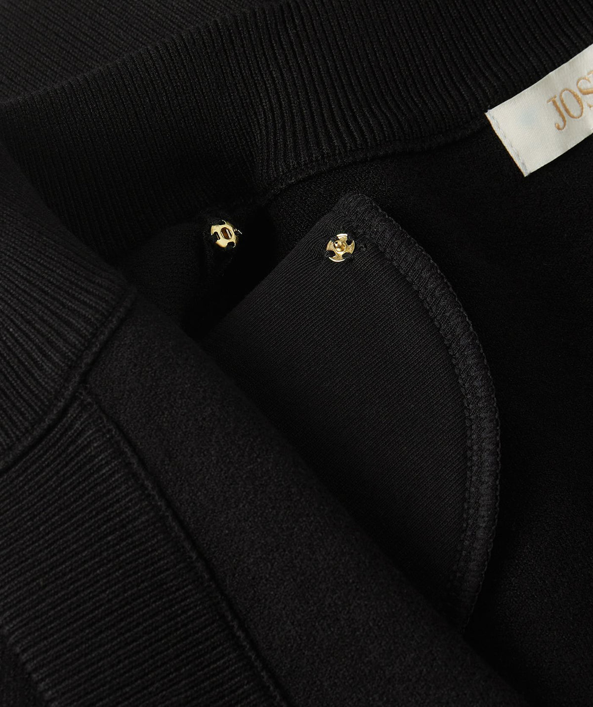 Cardigan Fliss Preto – Josh V