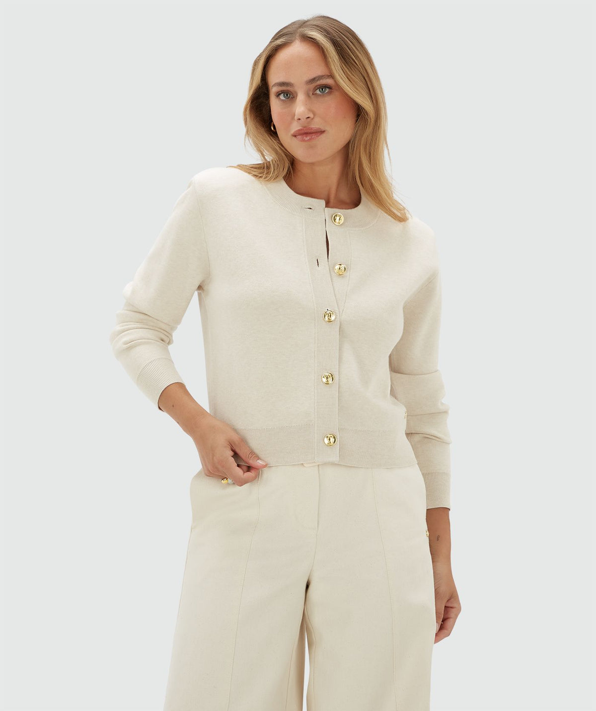 Cardigan Fliss com Ombreiras