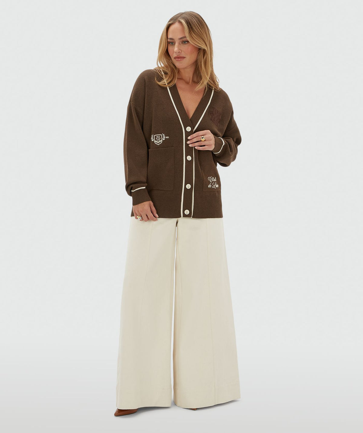 Cardigan Oversized Genell Castanho – Josh V