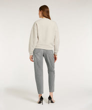 Load image into Gallery viewer, LENTHE  Fit Sweater - Josh V
