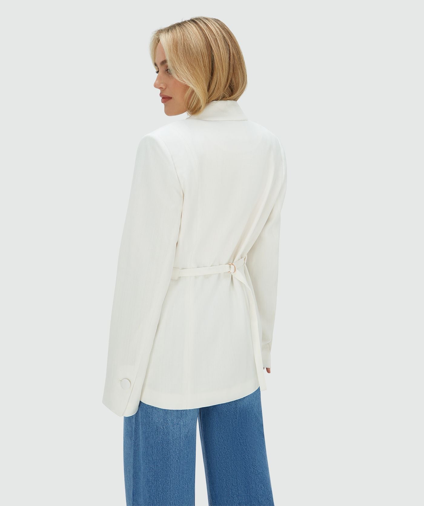 Blazer Estruturado Off-White – Josh V