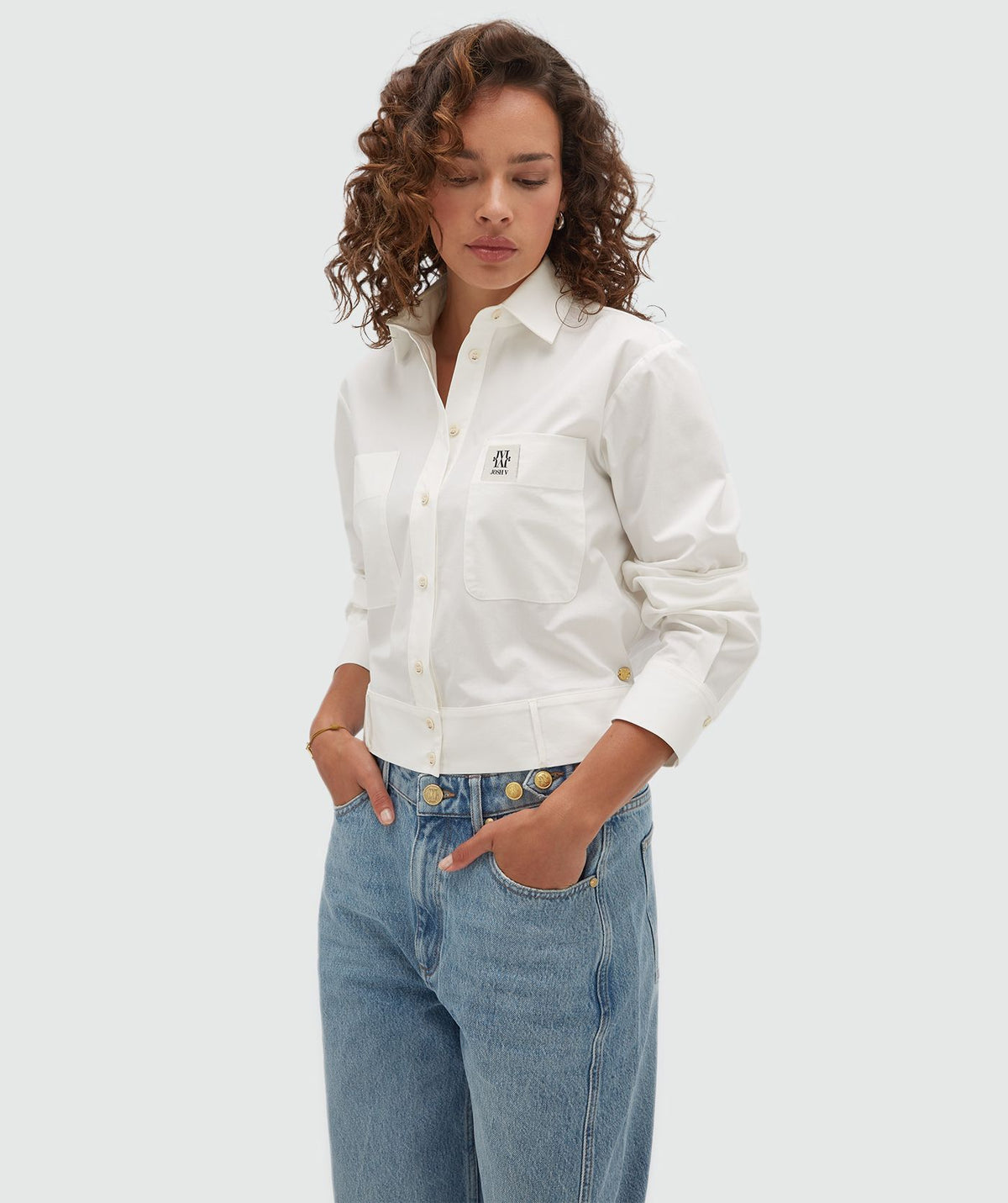 Blusa Odell de Corte Regular – Josh V — fotografia 5