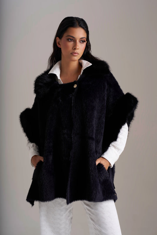 Capa Em Malha Com Pêlo Ecológico - Pho Firenze