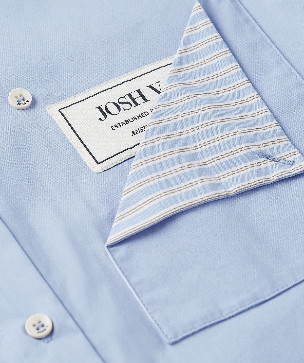 Blusa Oversized Romulo às Riscas – Josh V — fotografia 6