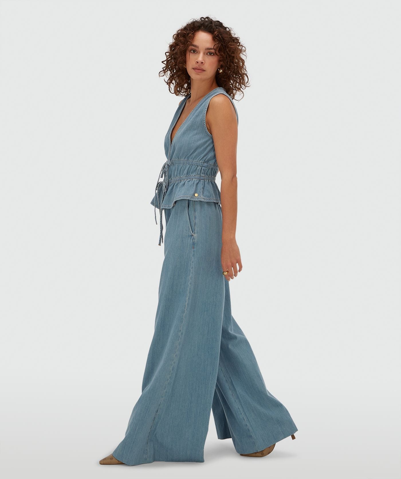 Top justo com peplum da SEA - Josh V