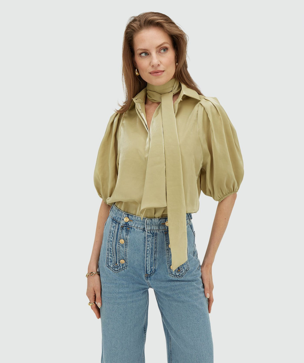 Blusa Sylviana com Laço – Josh V — fotografia 1