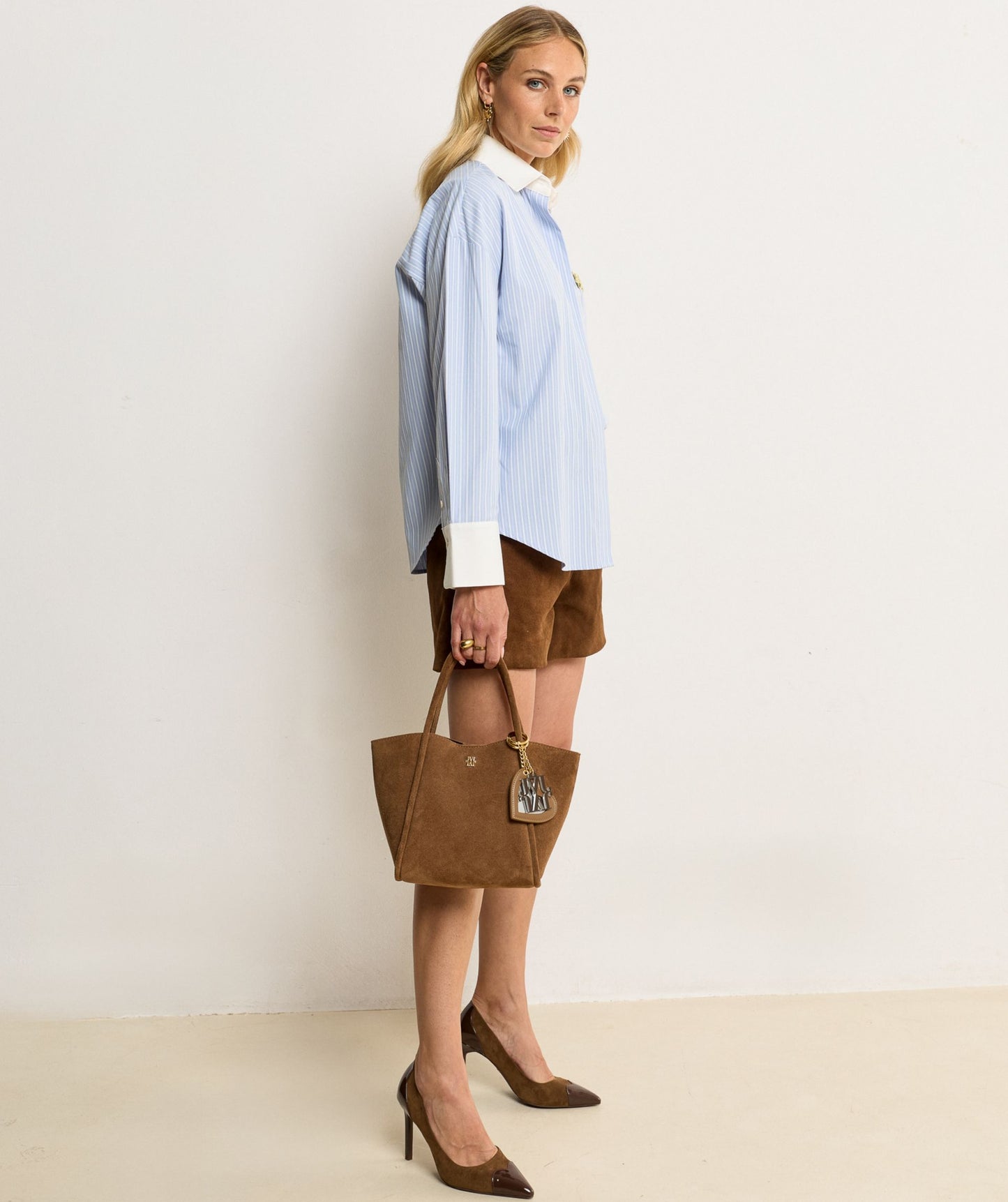 Mala Suede Tema - Josh V