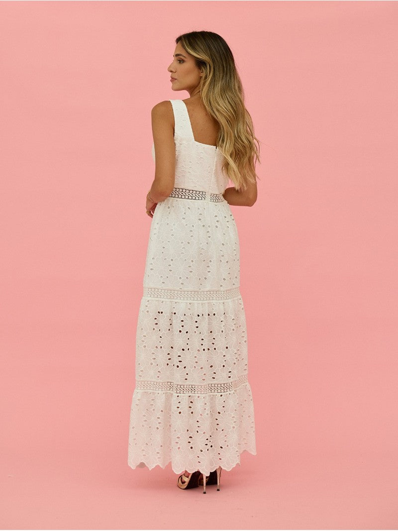 Vestido Comprido em Renda com Decote Quadrado – Scripta