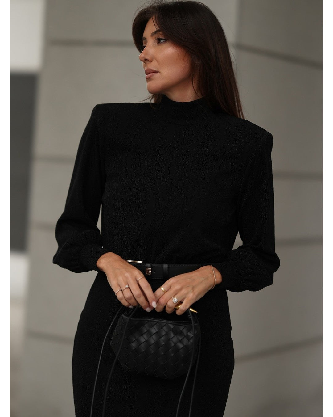 Vestido Midi com Abertura nas Costas e Cinto – Scripta — fotografia 5