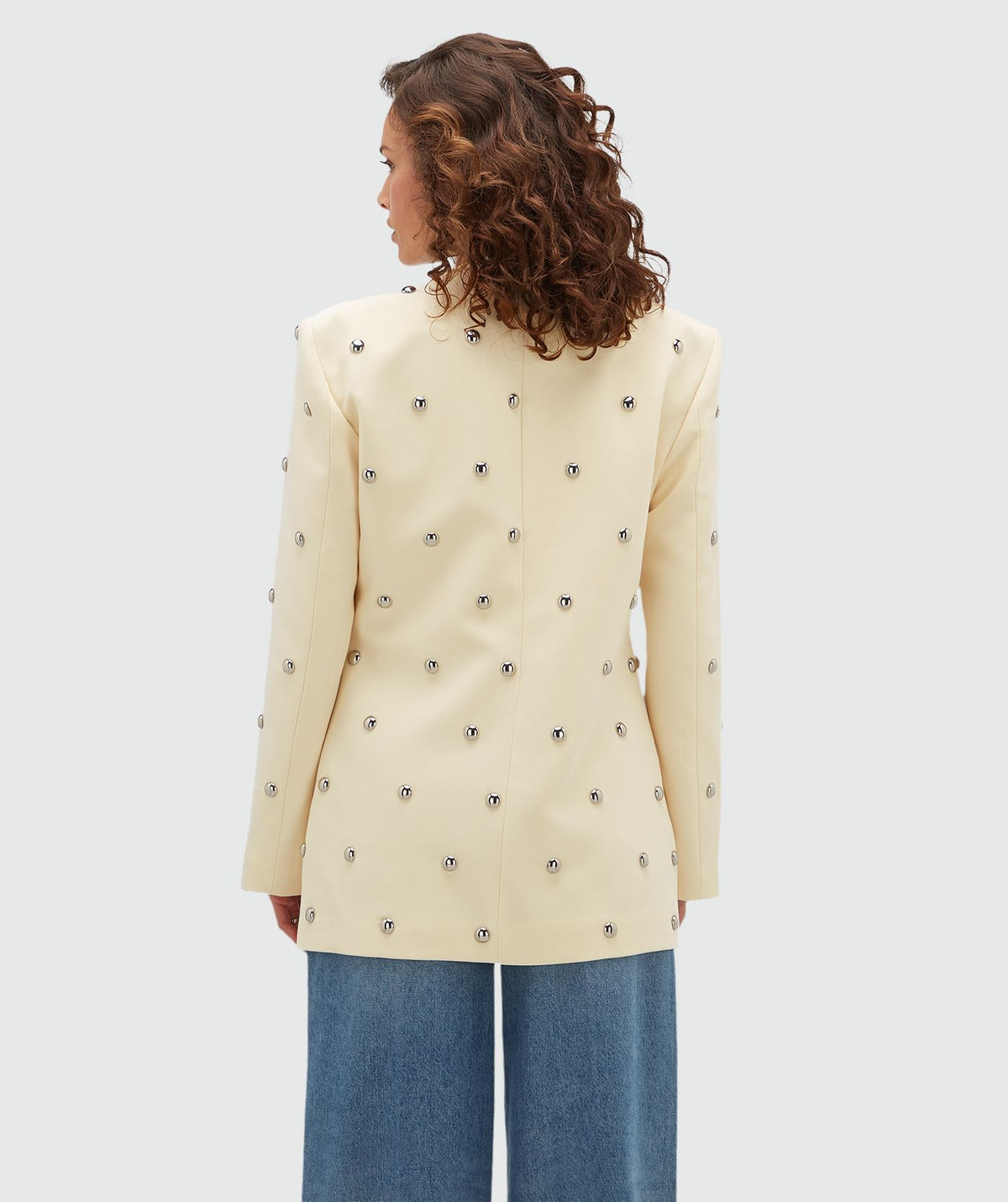 Blazer Oversized Yven com Tachas – Josh V — fotografia 6